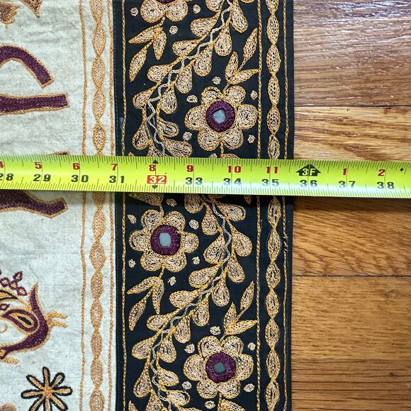 Vintage Indian Kantha Embroidered Tapestry – Elephants, Horses & Folk Motifs - Picture 11 of 14